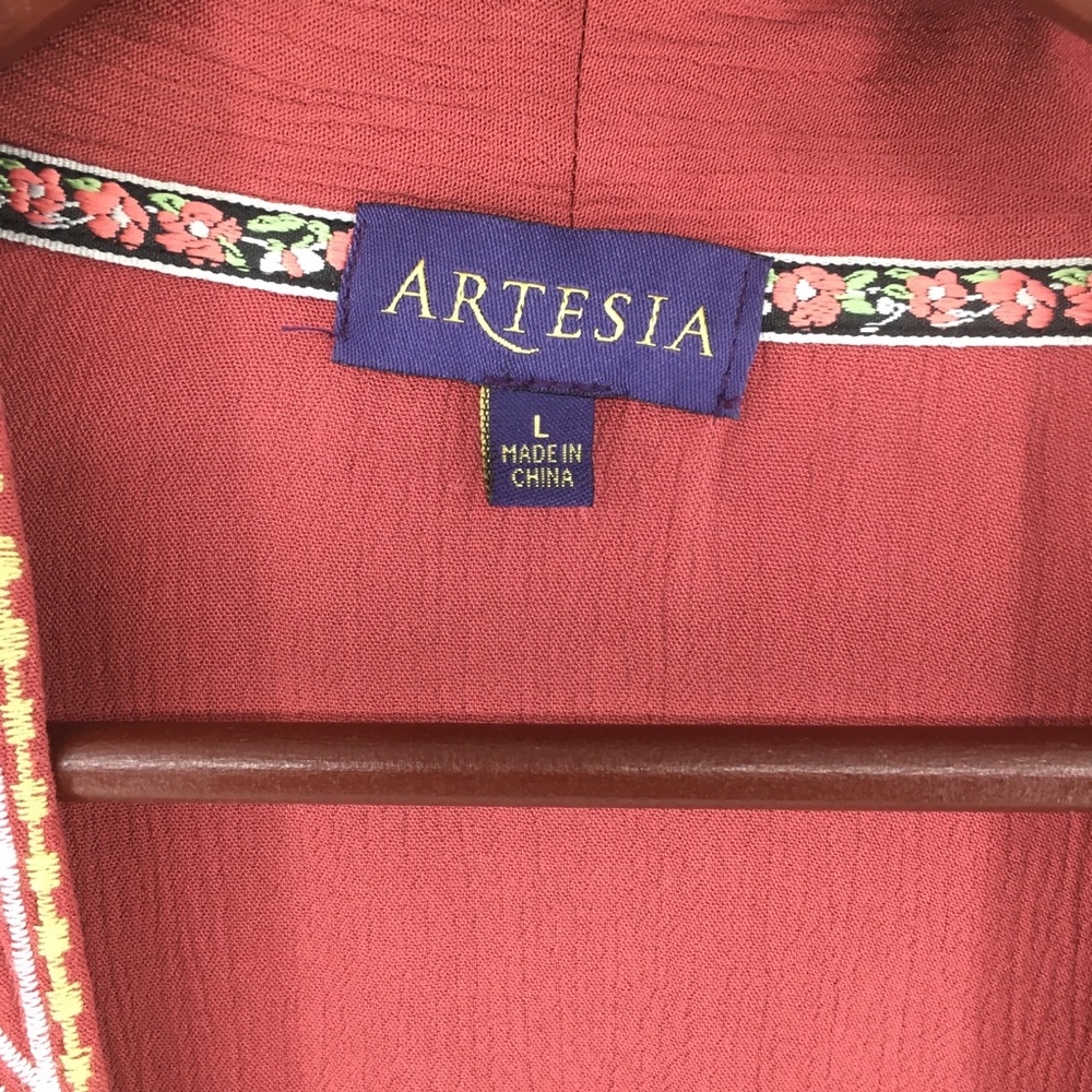 Artesia Rust Aztec Embroidered Kimono - Picture 3 of 8